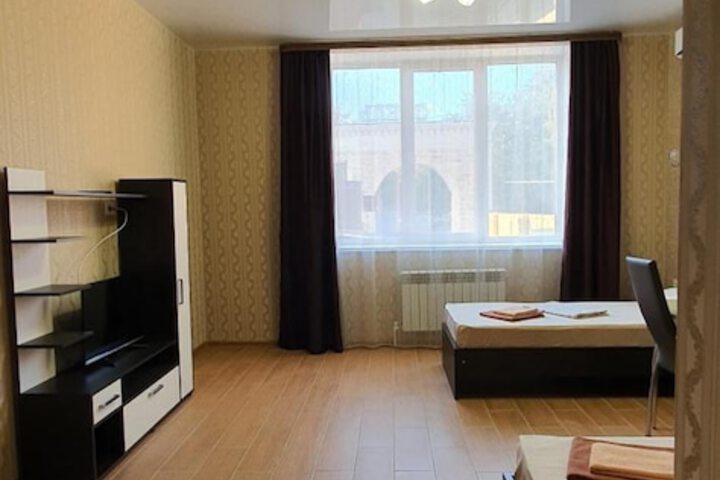 Room 33 of 60