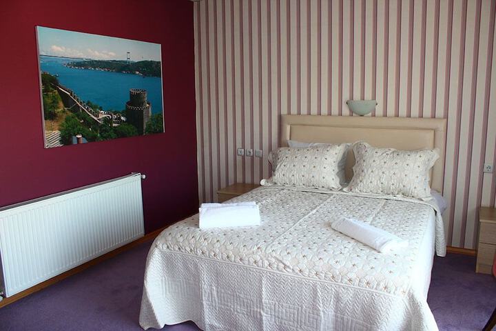 Room 16 of 29