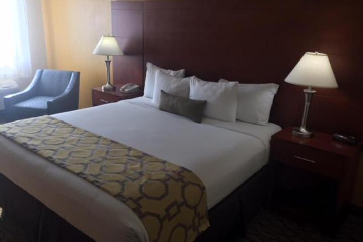 1 King Bed (1 of 2)