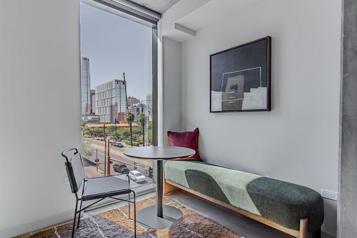Room 10 of 42
