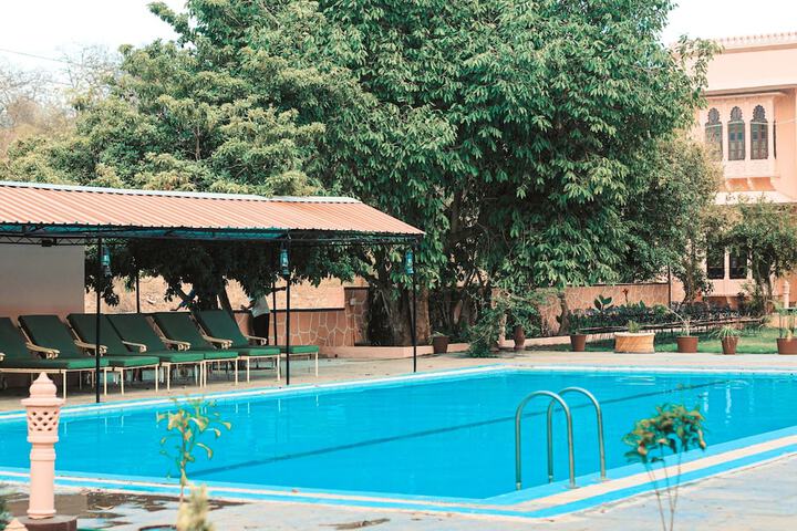 Pool 36 of 71