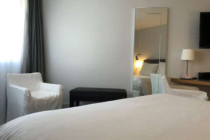 Room 19 of 85