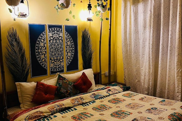 Room 28 of 63