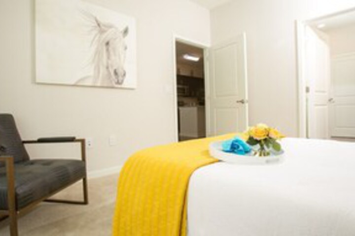 Room 15 of 18