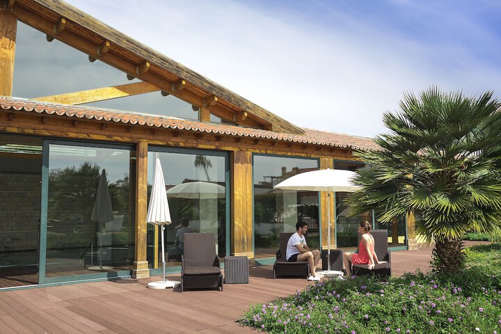 Terrace/Patio 58 of 65