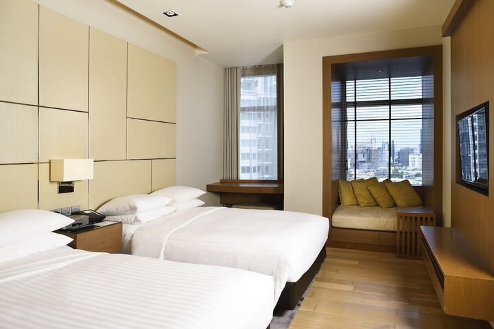 Room 17 of 112