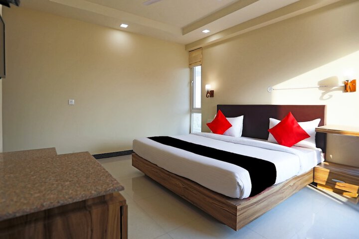 Room 17 of 24