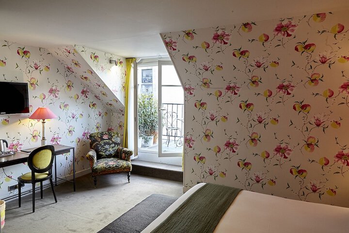 Room 26 of 61
