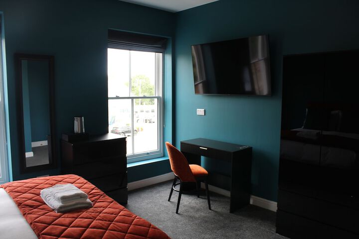 Room 3 of 13