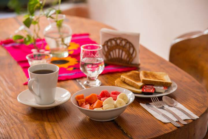 Breakfast/Coffee Service 31 of 58