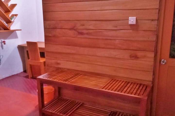 Room 26 of 108