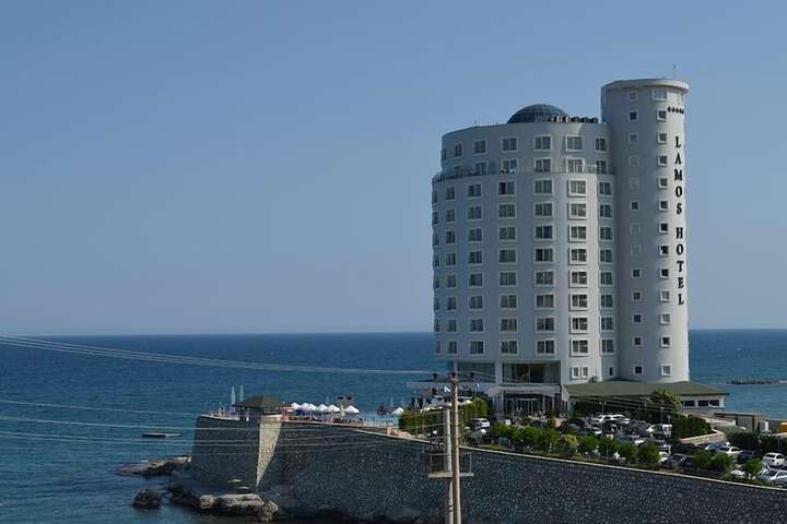 Hotel 10 of 10