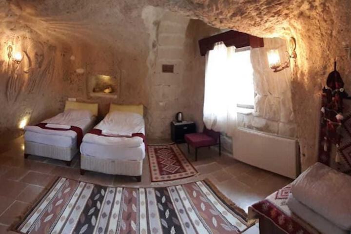 Room 5 of 59