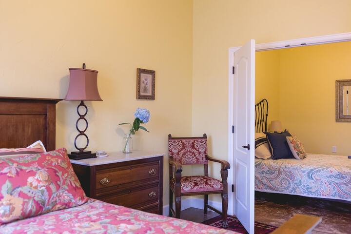 Room 19 of 74