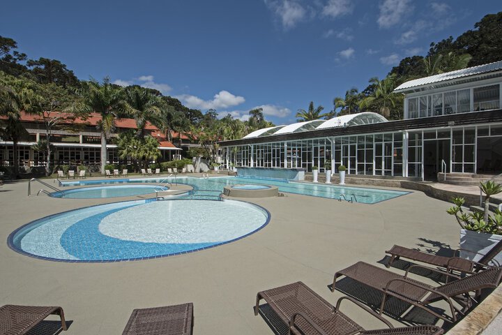 Pool 34 of 125