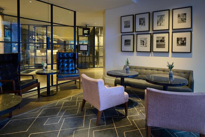 Guest Lobby