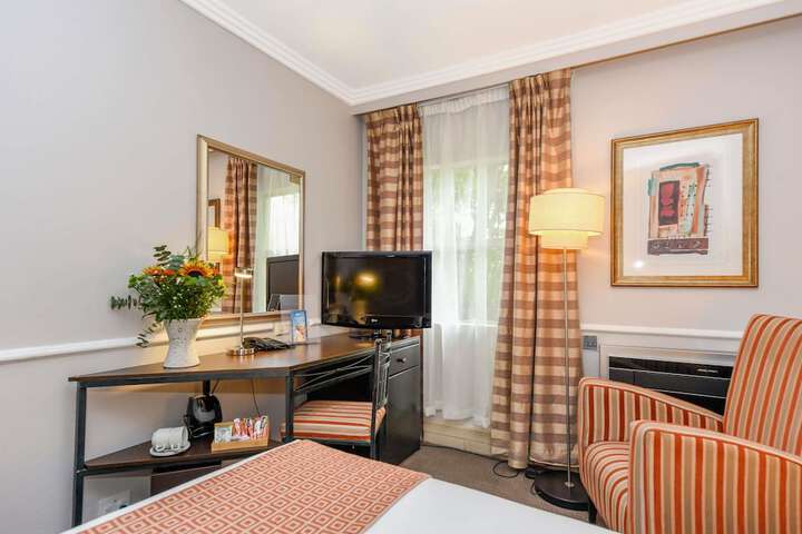 Room 20 of 73