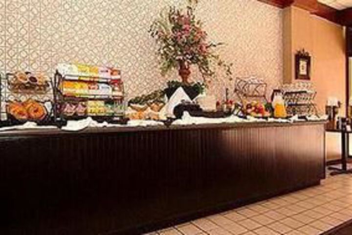 Breakfast/Coffee Service 4 of 23