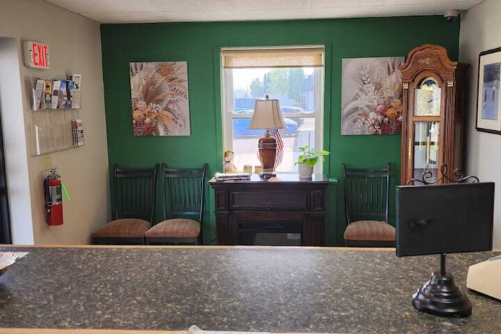 Lobby sitting area