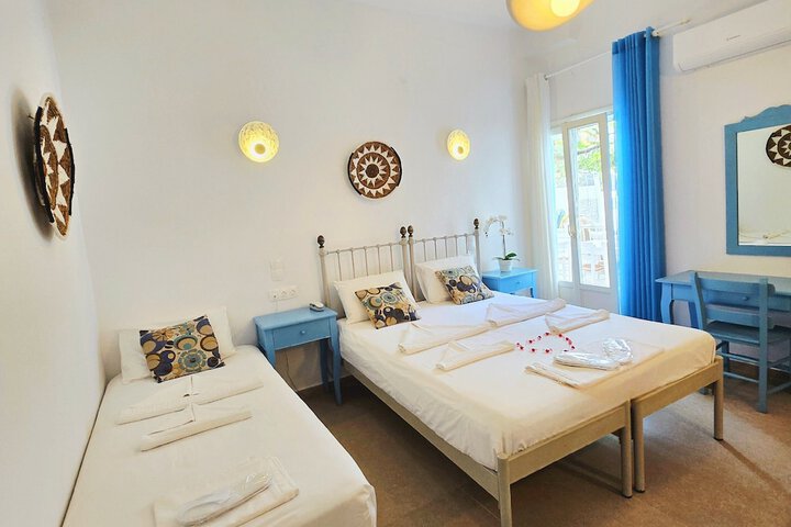 Room 40 of 148