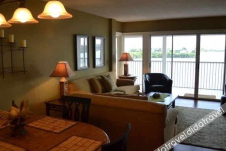 Hickory Bay West 204 MO in Bonita Springs, FL