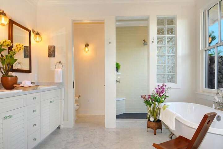 Room 72 of 110