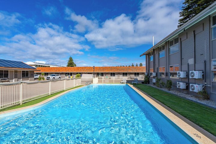Exterior Photo