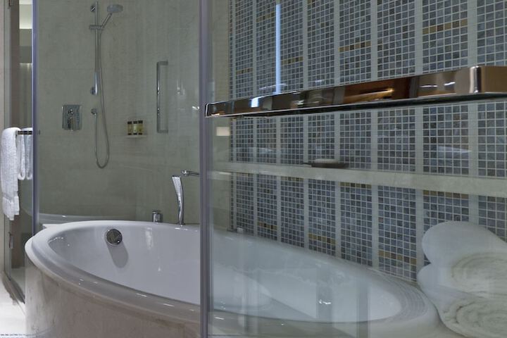 Bathroom Interior Photo