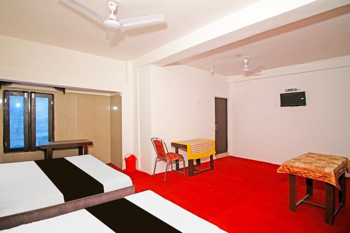 Room 20 of 33