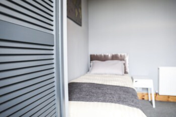 Room 8 of 24