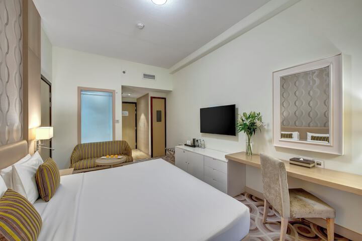 Room 35 of 116