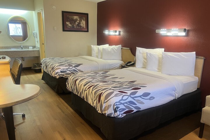 Deluxe 2 Double Beds (5 of 11)