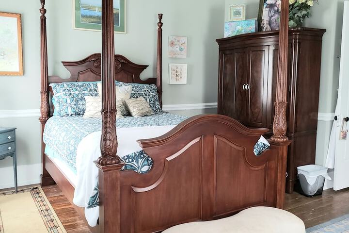 Room 5 of 31