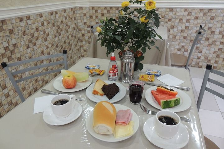 Breakfast/Coffee Service 103 of 107