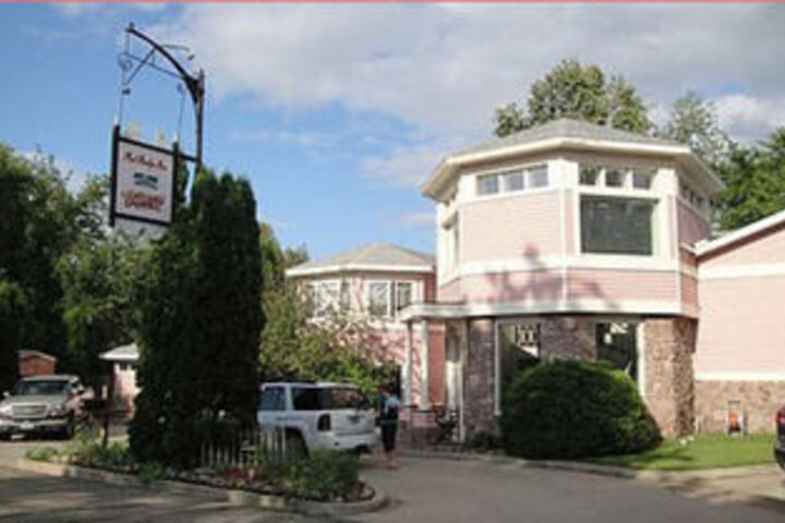 Red Bridge Inn