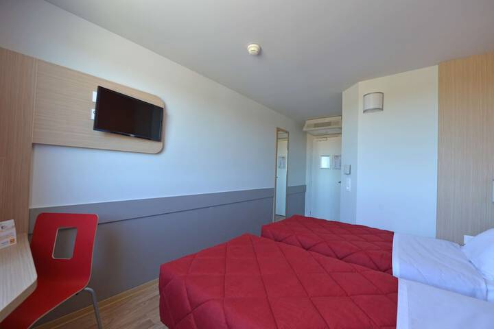 Room 30 of 73