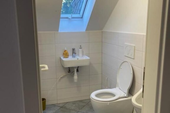 Room 15 of 20