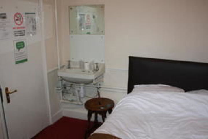 Room 5 of 23