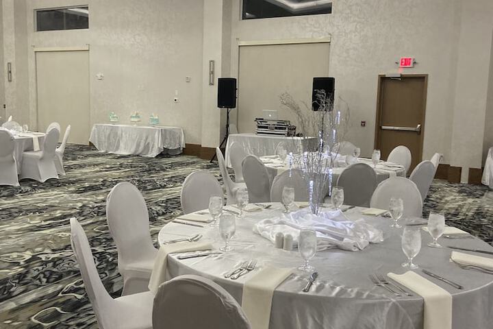 Indoor wedding