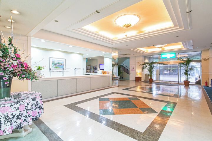 Guest Lobby