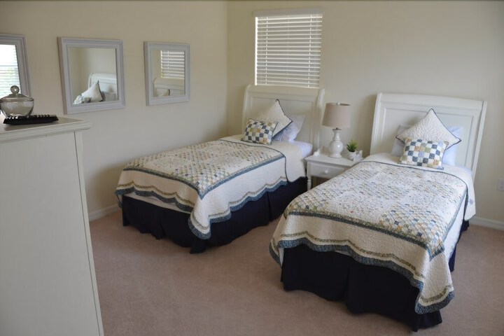 Room 14 of 43