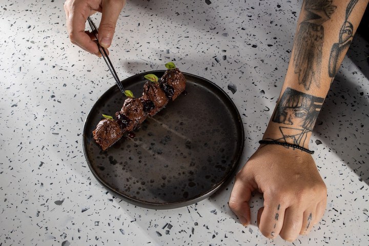 Dining 98 of 129