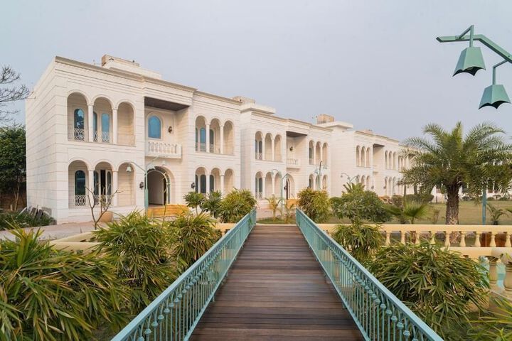 Hotel 16 of 18