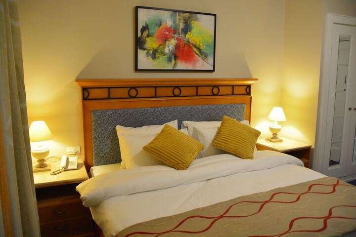 Room 22 of 47