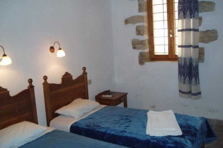 Room 15 of 39