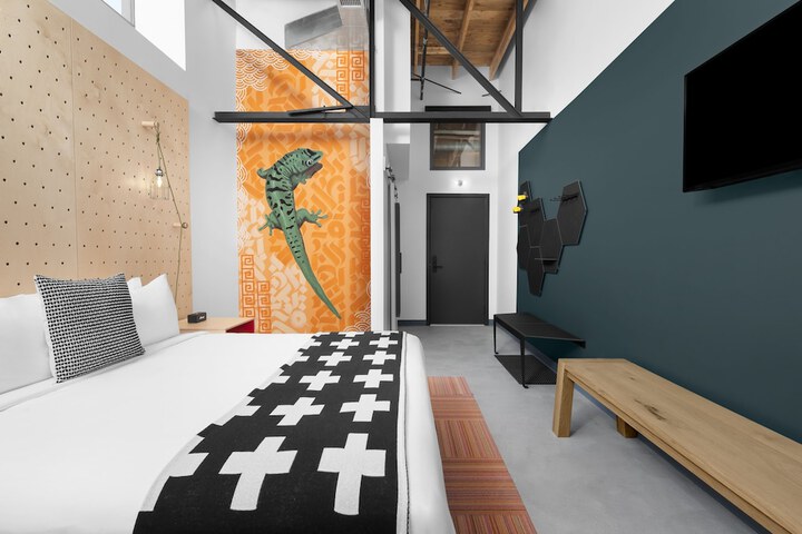 Room 22 of 58