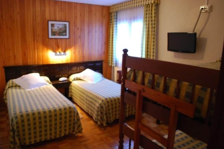 Room 8 of 57