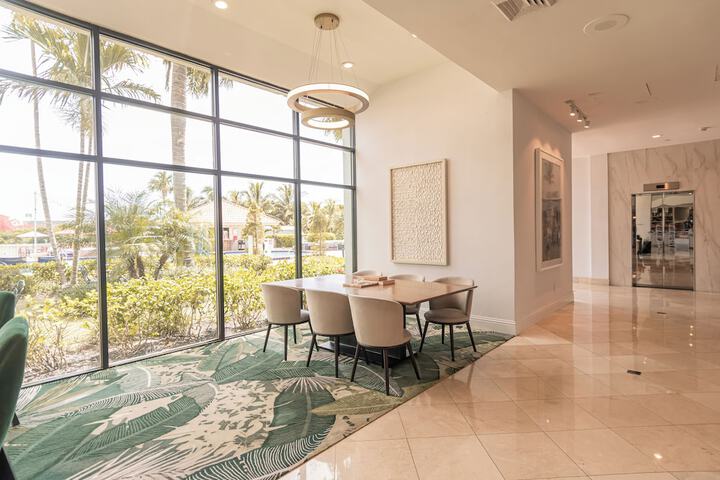 Hotel Interior 11 of 278