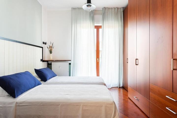Room 7 of 26