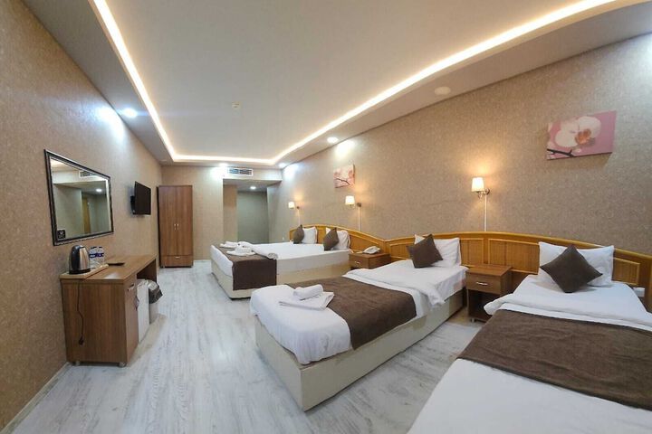 Room 40 of 64